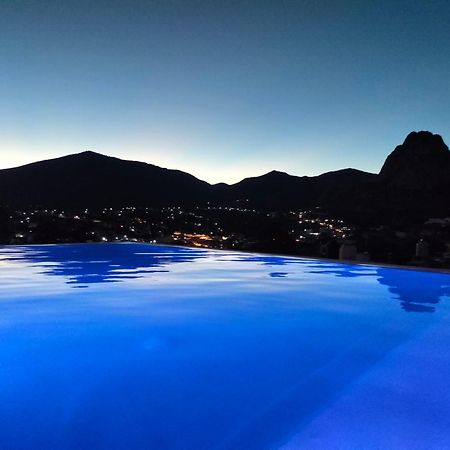 Hotel Villa Penasco Bernal Exteriör bild