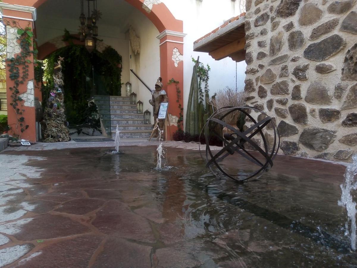 Hotel Villa Penasco Bernal Exteriör bild
