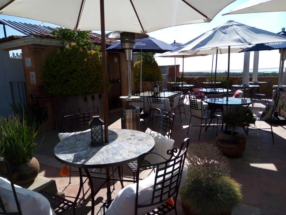 Hotel Villa Penasco Bernal Exteriör bild