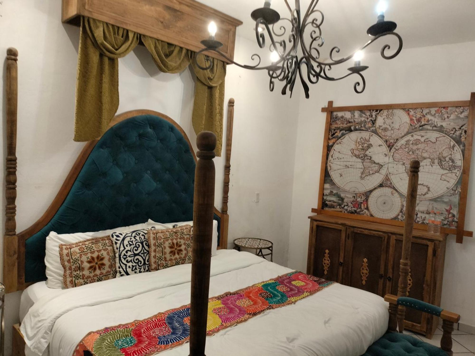 Hotel Villa Penasco Bernal Rum bild
